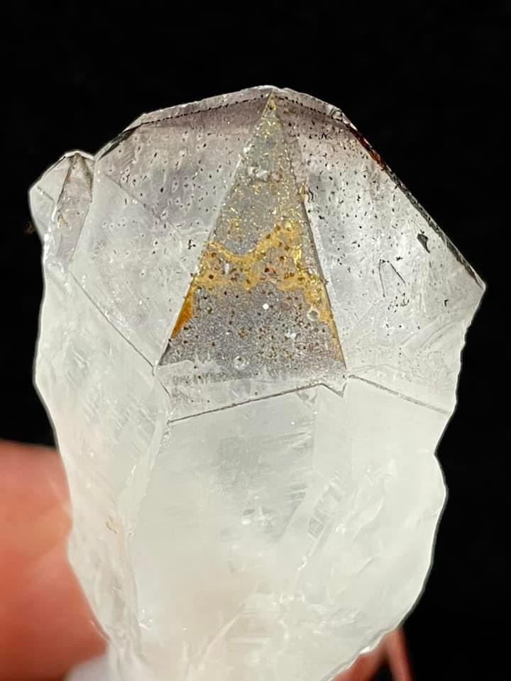 驚きの値段】 超レア物 雲母入り水晶 鉱物 天然水晶 天然石 原石